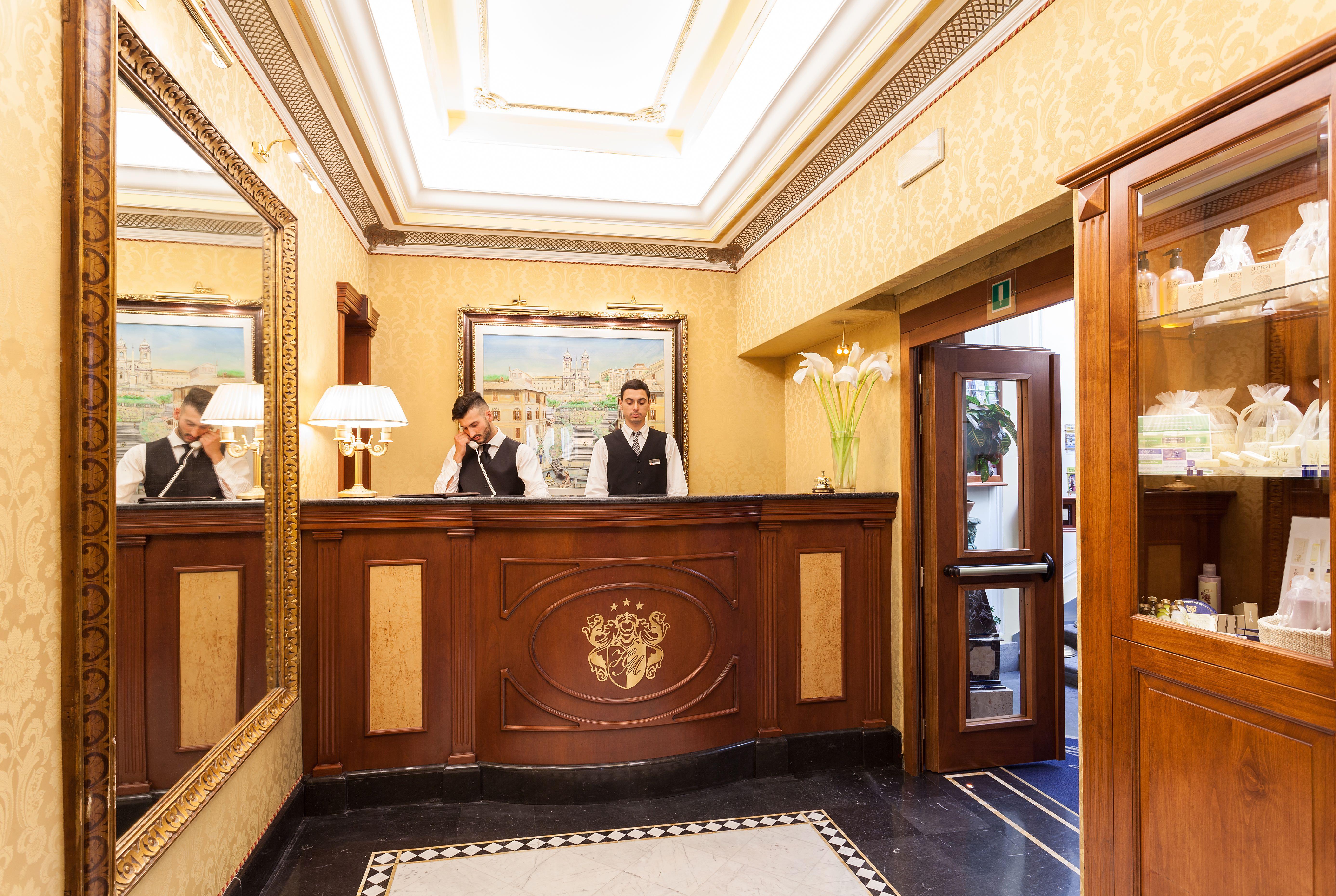 Hotel Manfredi Suite In Řím Exteriér fotografie